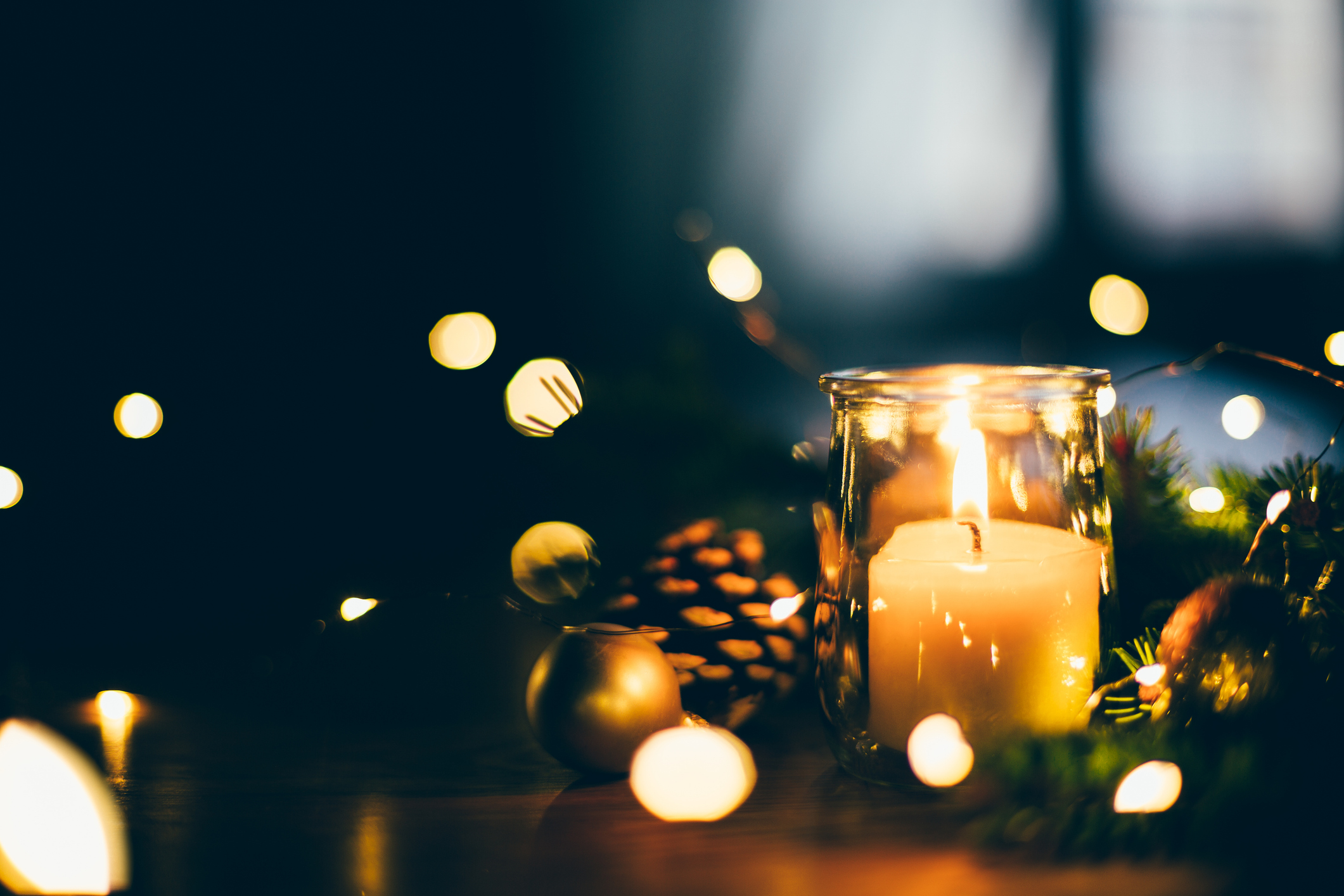 Tänt jul ljus
